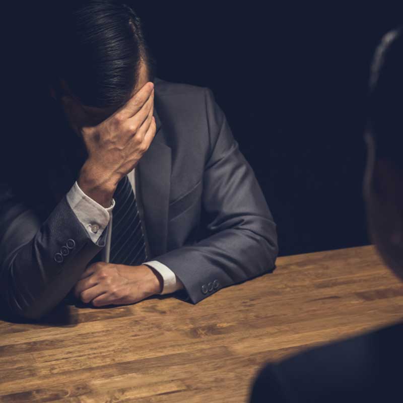 ליווי של חשודים בחקירה